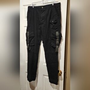 SWITCH REMARKABLE PANTS
